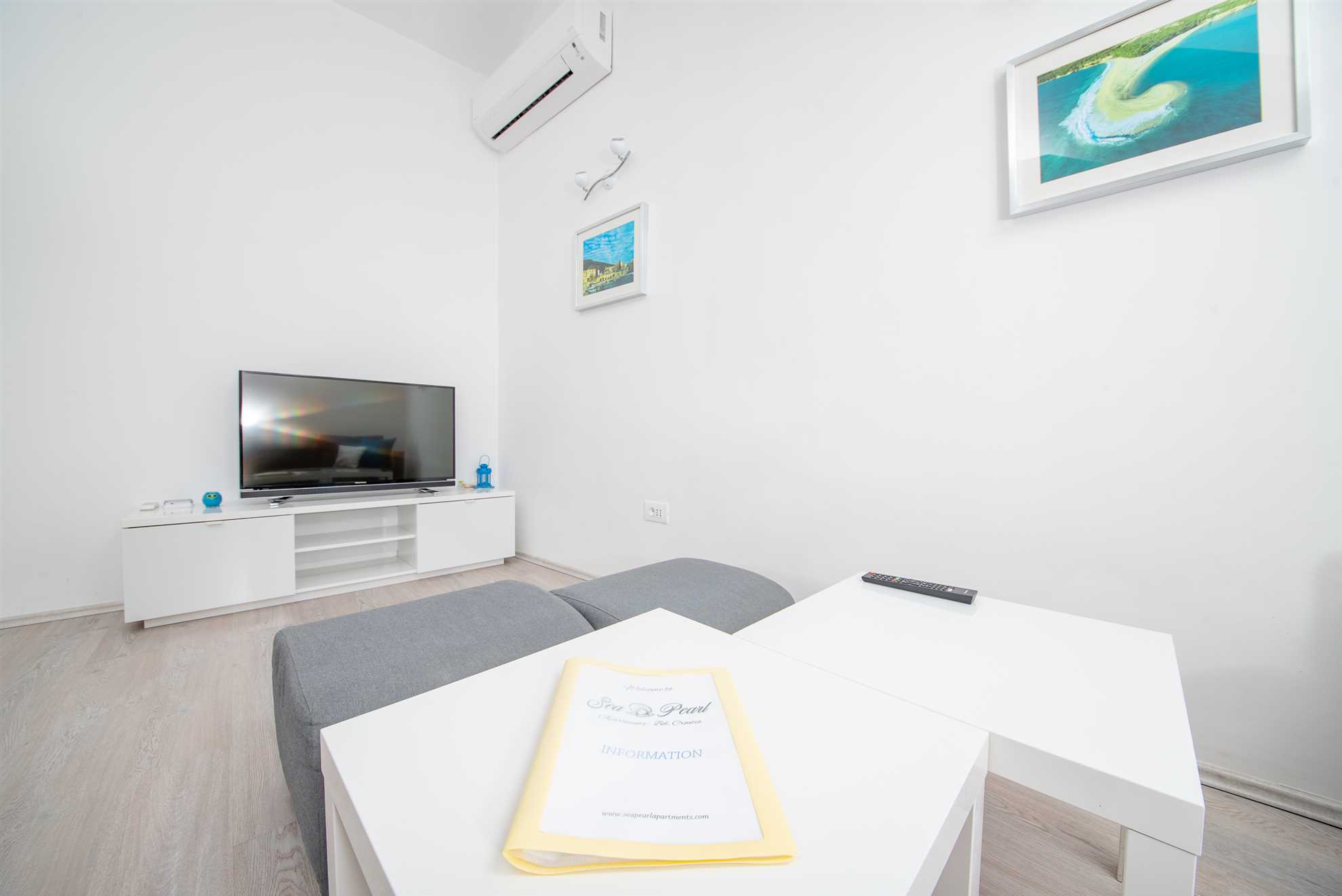 Penthouse apartment Sea
