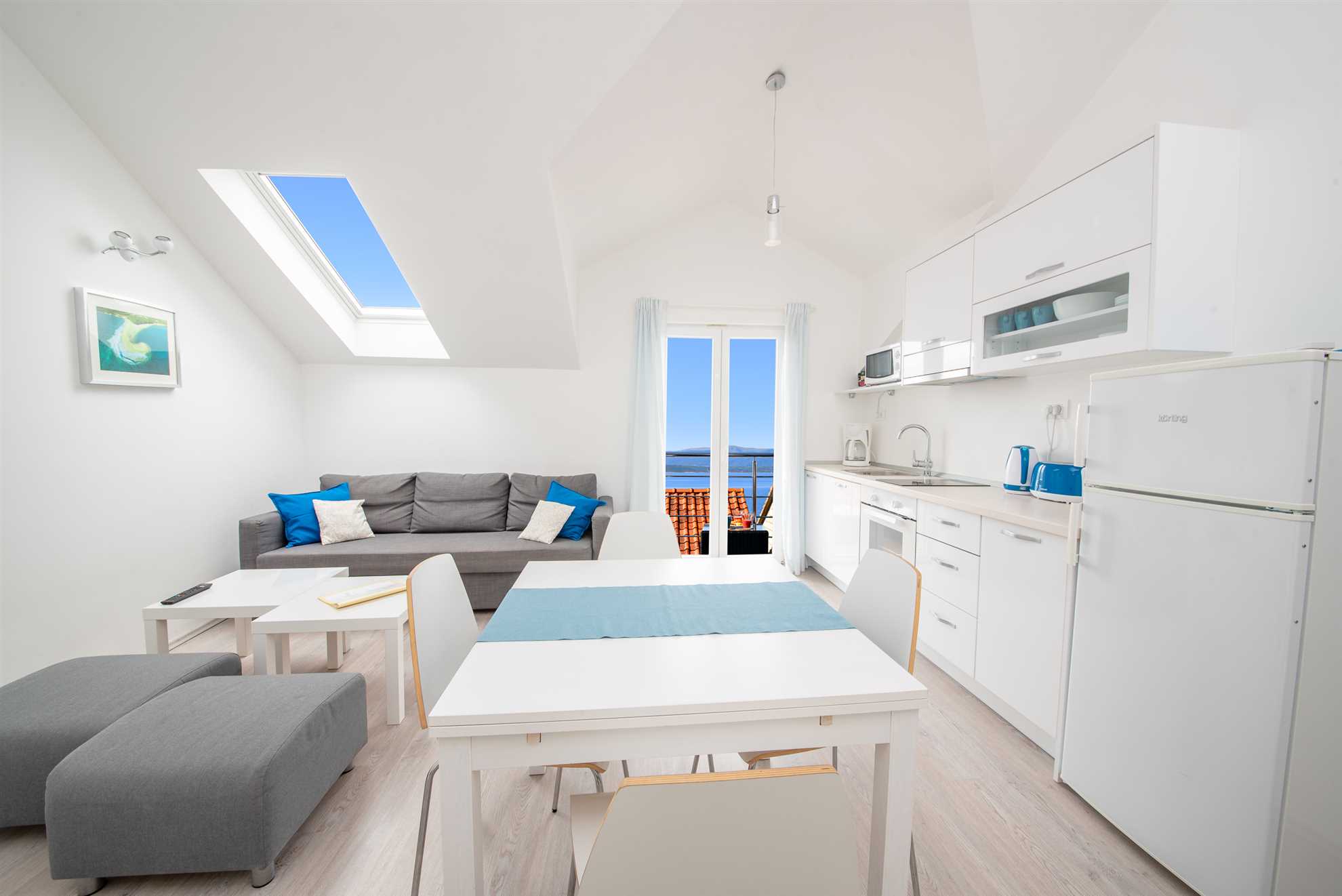 Penthouse apartment Sea