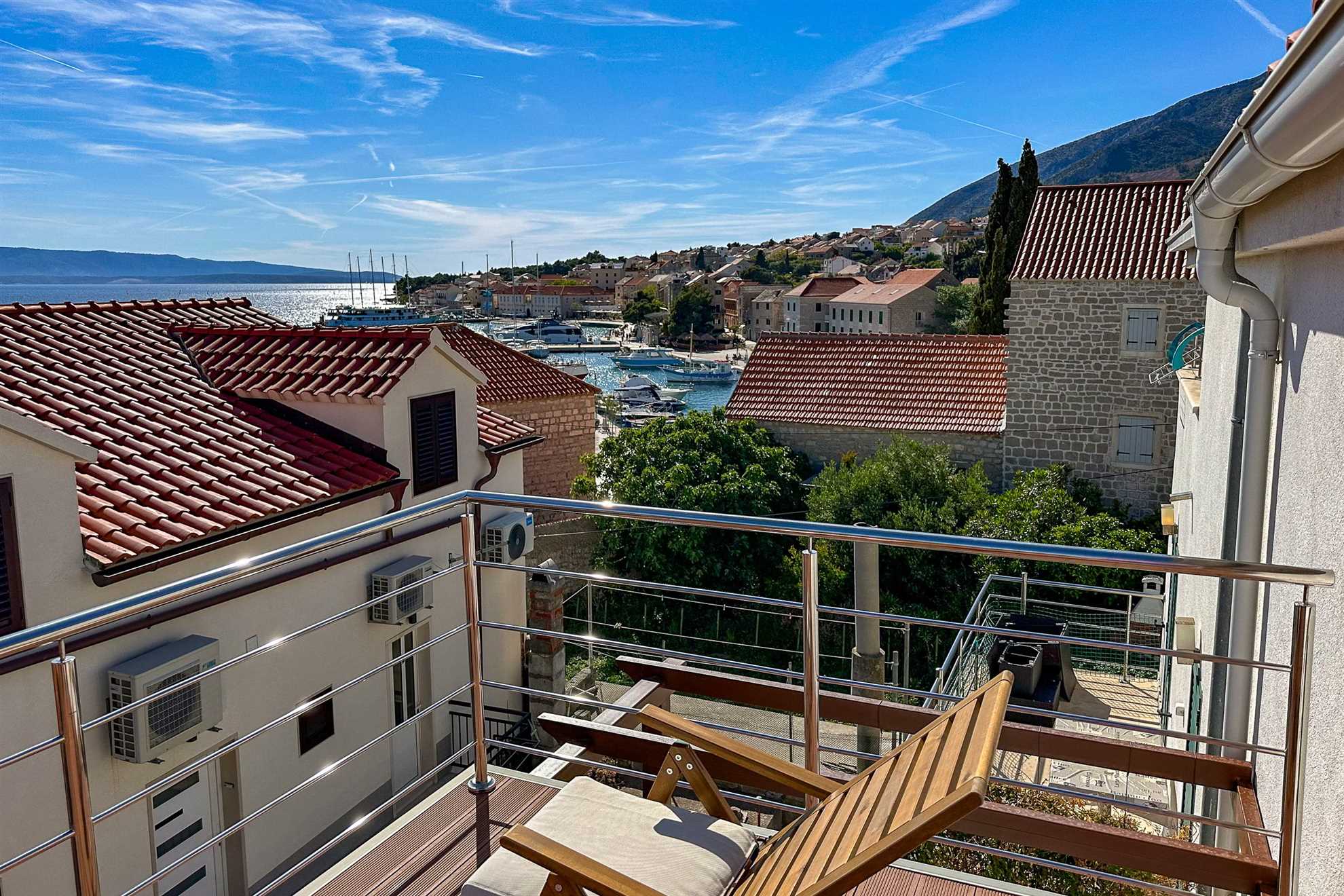 Penthouse apartment Sea