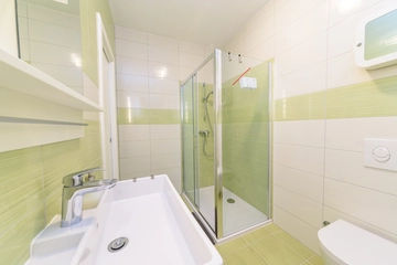 Studio for 2 with Sea View and Balcony in Bol