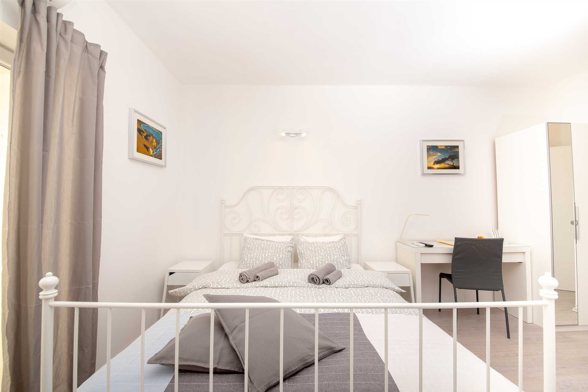 Cosy studio Stone for 2 with large balcony