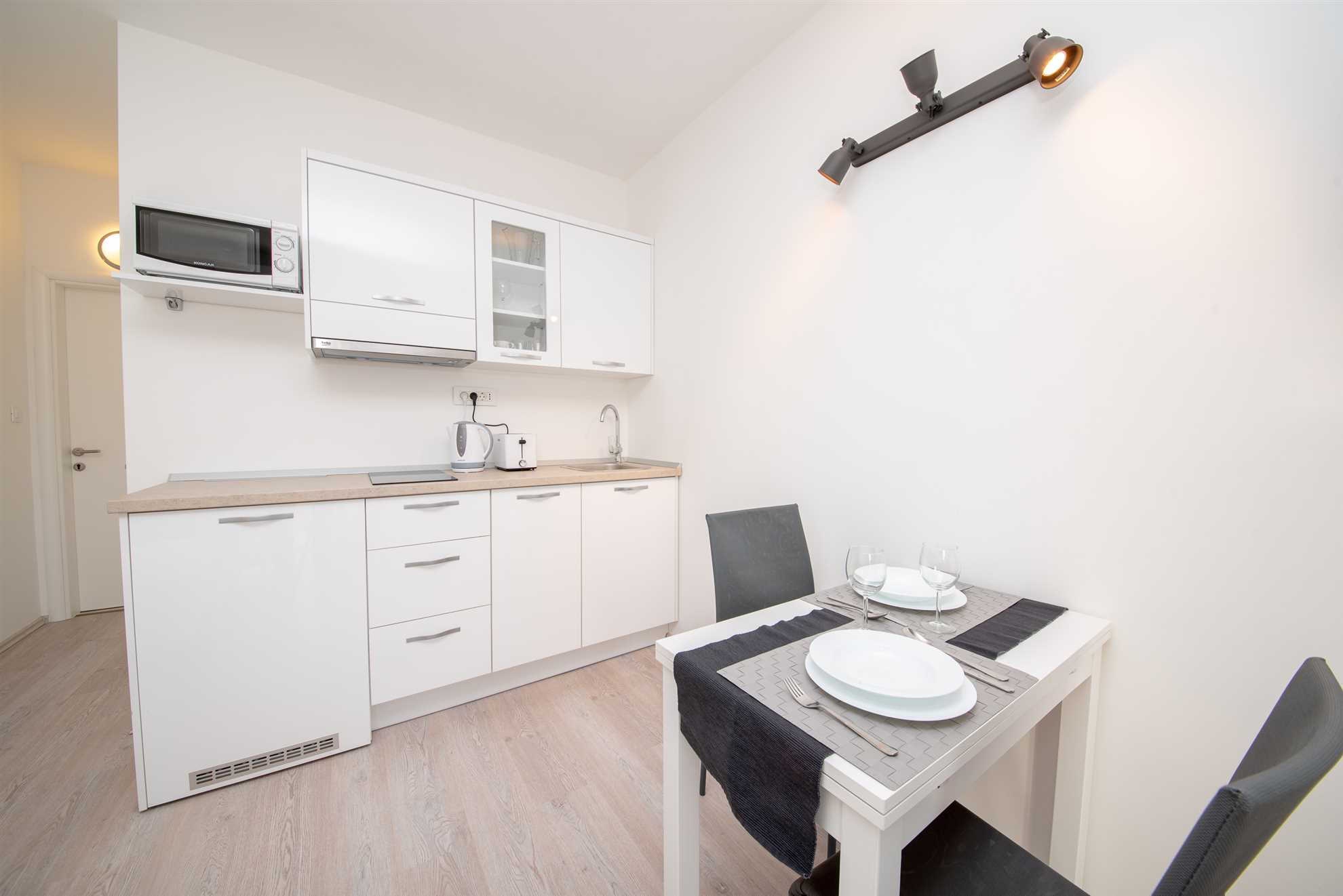 Cosy studio Stone for 2 with large balcony