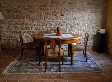 Svetvinčenat Villa for 10 Guests with 5 Bedrooms