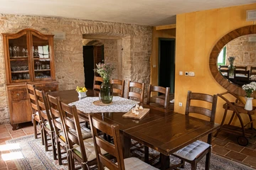 Svetvinčenat Villa for 10 Guests with 5 Bedrooms