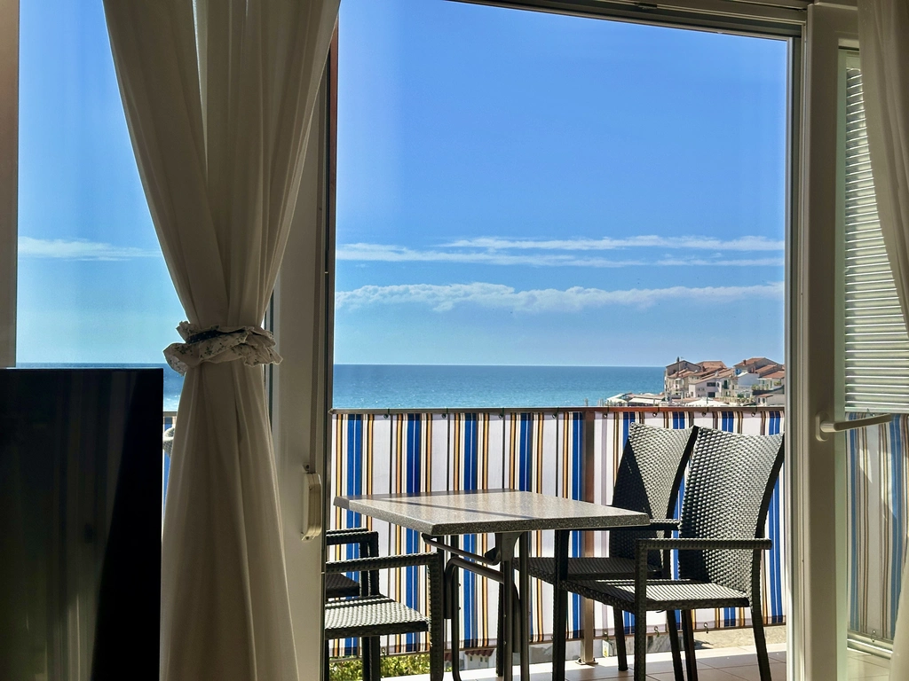 3-Bedroom Apartment in Umag for 6 Guests