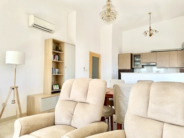 3-Bedroom Apartment in Umag for 6 Guests