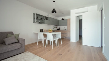 2-Bedroom Apartment in Umag for Up to 6 Guests