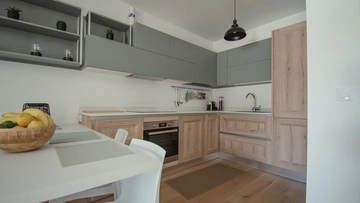 2-Bedroom Apartment in Umag for Up to 6 Guests