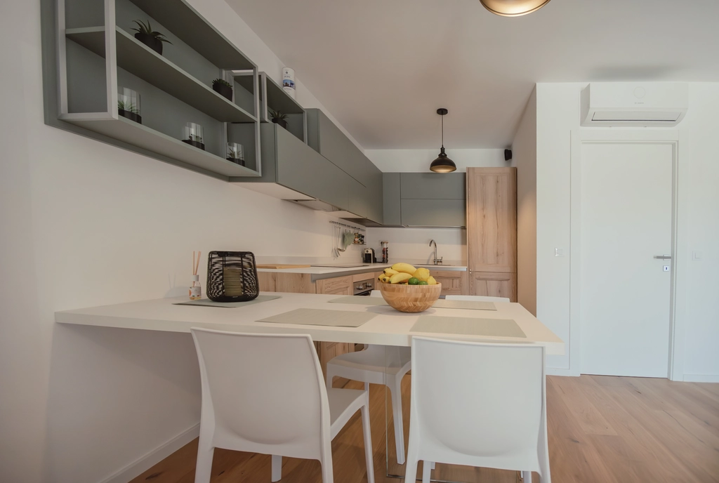 2-Bedroom Apartment in Umag for Up to 6 Guests