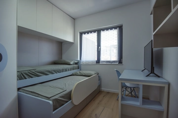 2-Bedroom Apartment in Umag for Up to 6 Guests