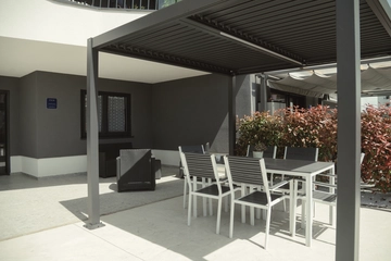 2-Bedroom Apartment in Umag for Up to 6 Guests