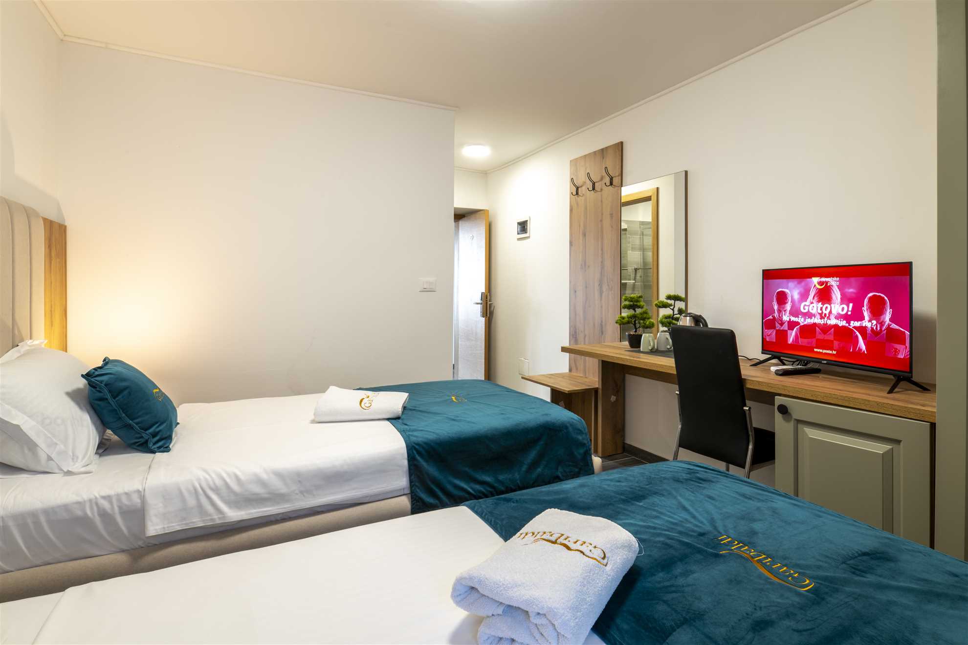 Garibaldi Room 101