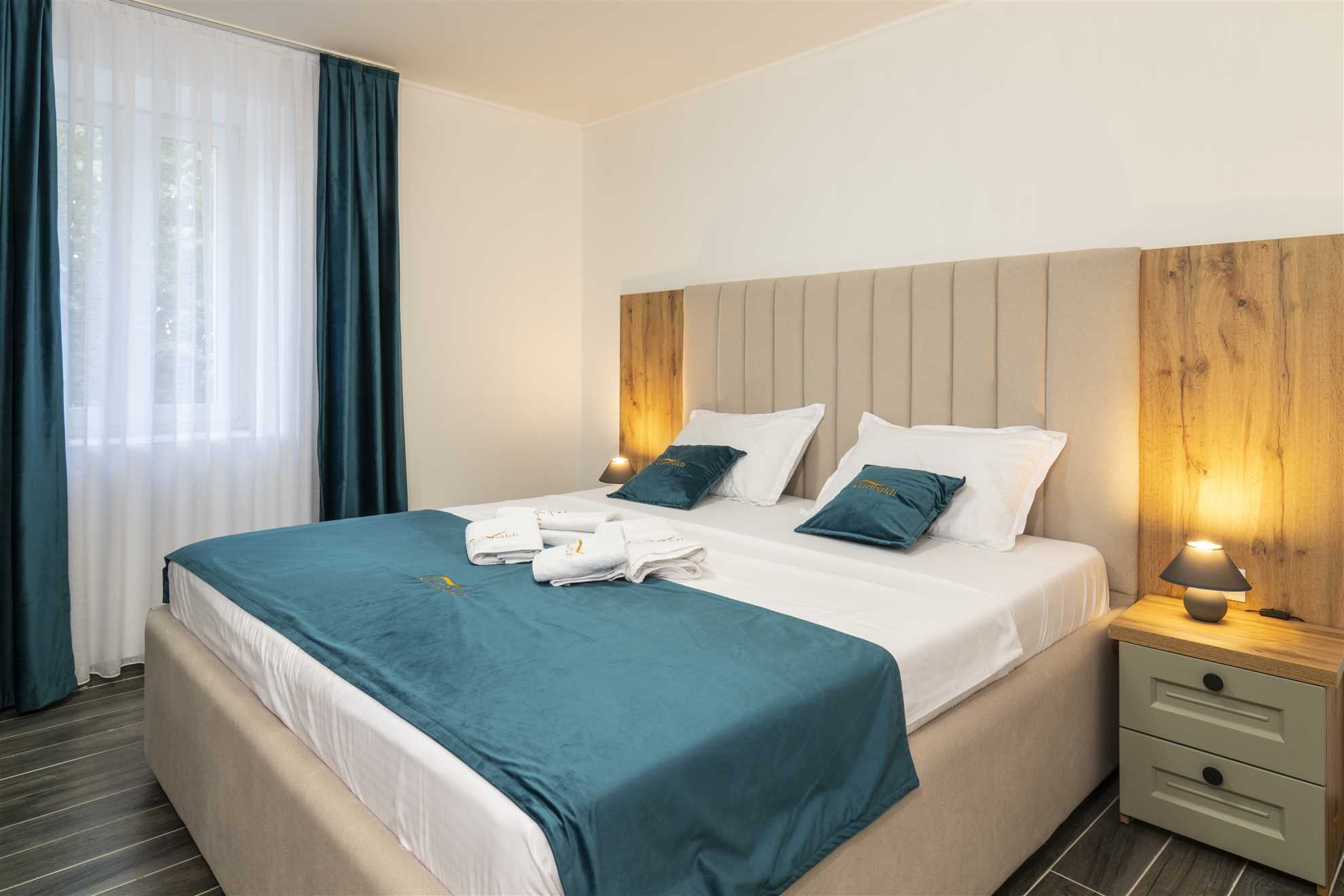 Garibaldi Room 101