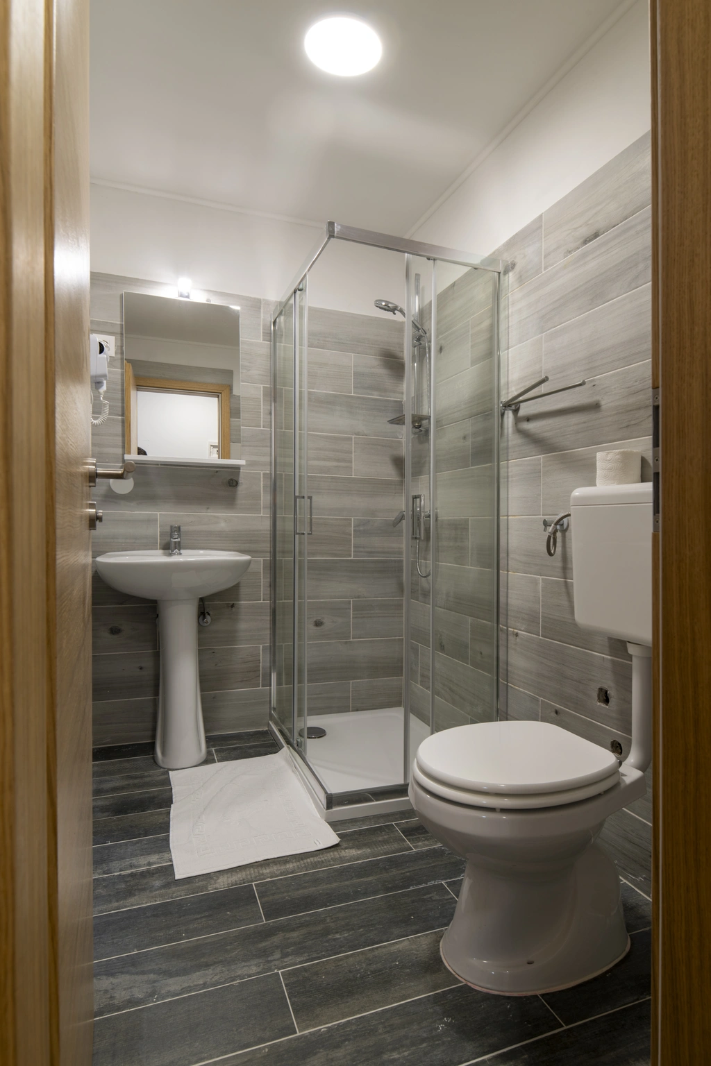 Room in Petrovlja for 2 Guests
