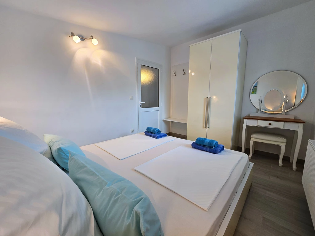 Rovinj Apartment for 3 Guests with Balcony