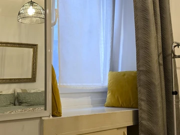 Rovinj Two-Bedroom Apartment for Up to 5 Guests