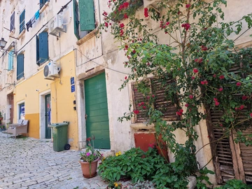 Rovinj Two-Bedroom Apartment for Up to 5 Guests