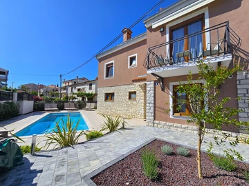 Rovinj Villa with Private Pool for 6 Guests