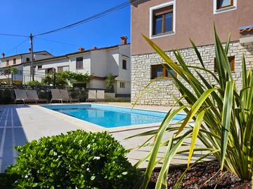 Rovinj Villa with Private Pool for 6 Guests