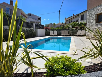 Rovinj Villa with Private Pool for 6 Guests