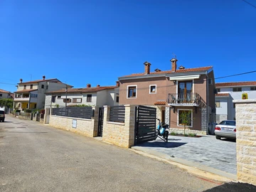 Rovinj Villa with Private Pool for 6 Guests