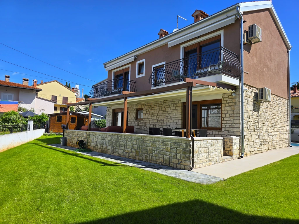 Rovinj Villa with Private Pool for 6 Guests