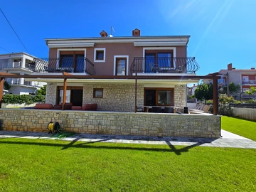 Rovinj Villa with Private Pool for 6 Guests