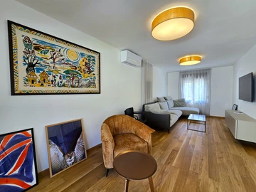 Rovinj Villa with Private Pool for 6 Guests