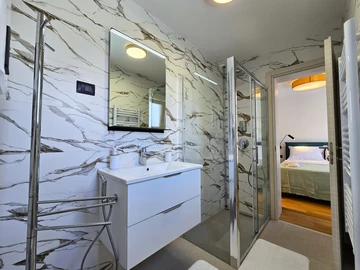 Rovinj Villa with Private Pool for 6 Guests