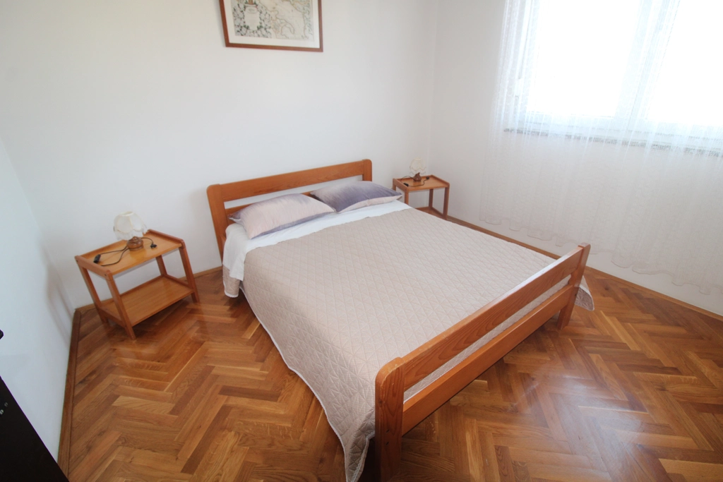 3-Bedroom Apartment in Pula for 5 Guests