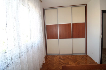 3-Bedroom Apartment in Pula for 5 Guests