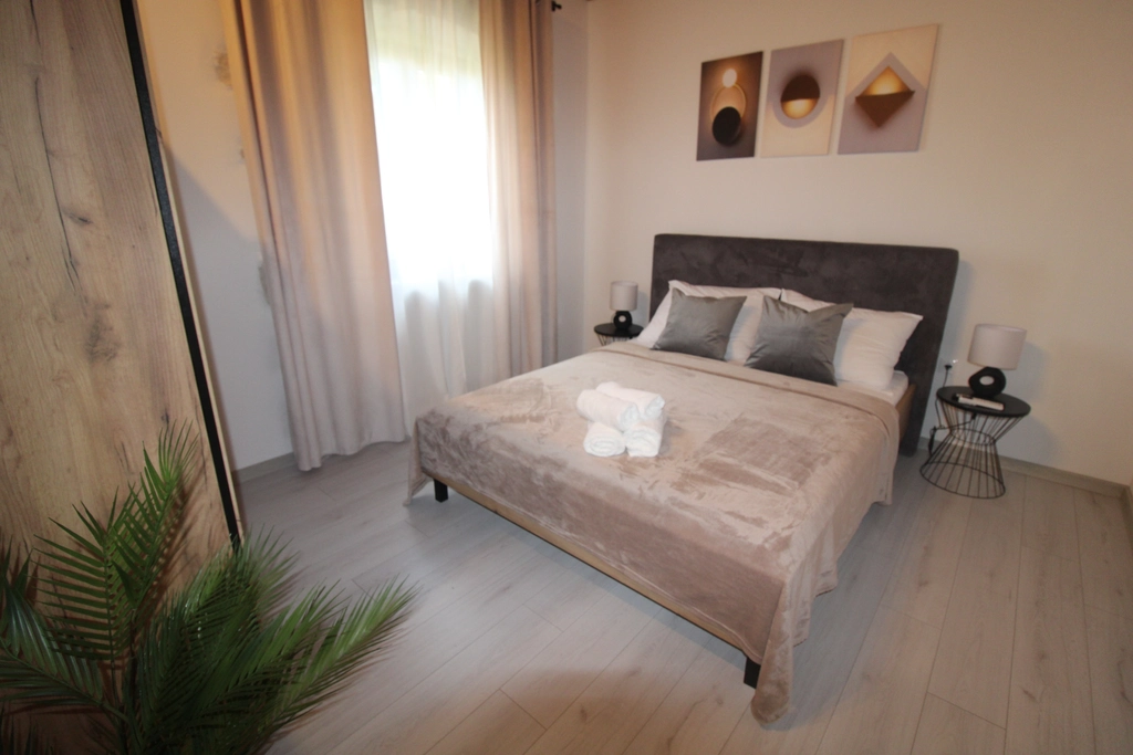 Villa mit 3 Schlafzimmern für sechs Personen