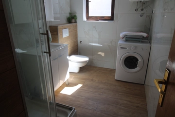 Two-Bedroom Apartment in Vinkuran for 5 Guests