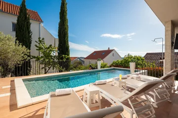 Contemporary Villa with Pool and Sea Views – Okrug Gornji