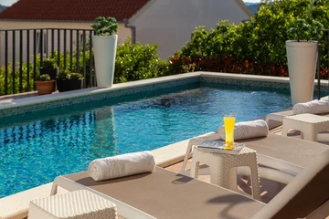 Contemporary Villa with Pool and Sea Views – Okrug Gornji