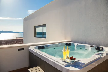 Contemporary Villa with Pool and Sea Views – Okrug Gornji