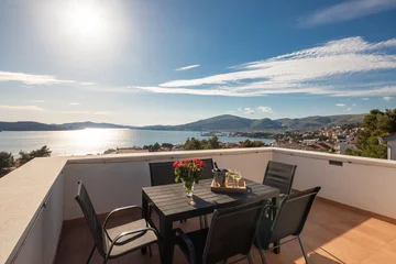 Contemporary Villa with Pool and Sea Views – Okrug Gornji