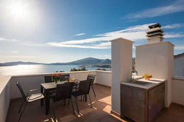 Contemporary Villa with Pool and Sea Views – Okrug Gornji