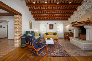 Farmhouse Villa Retreat with Pool near Pula