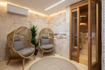 Modern Five-Bedroom Villa with Pool in Slatine