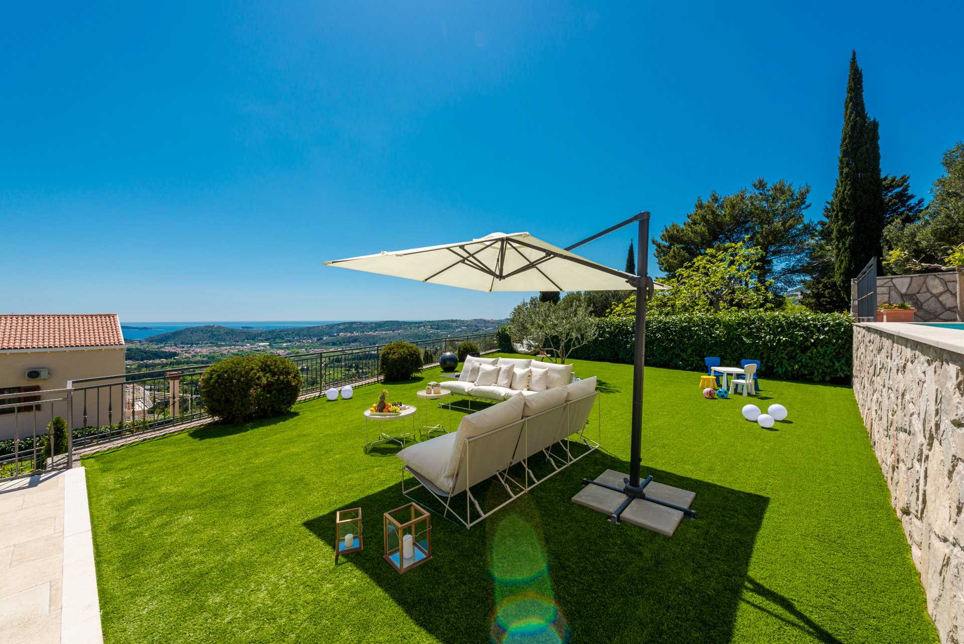 Villa Konzepta with Pool