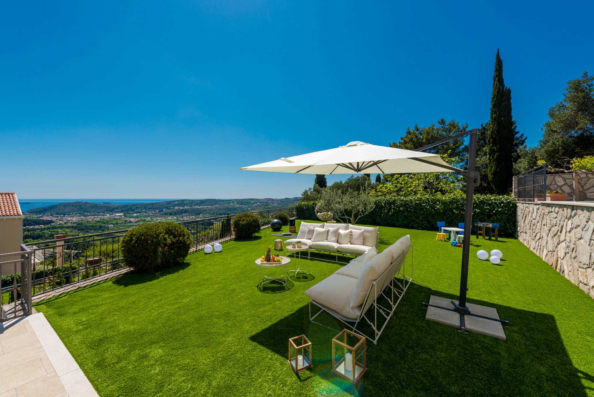 Villa Konzepta with Pool
