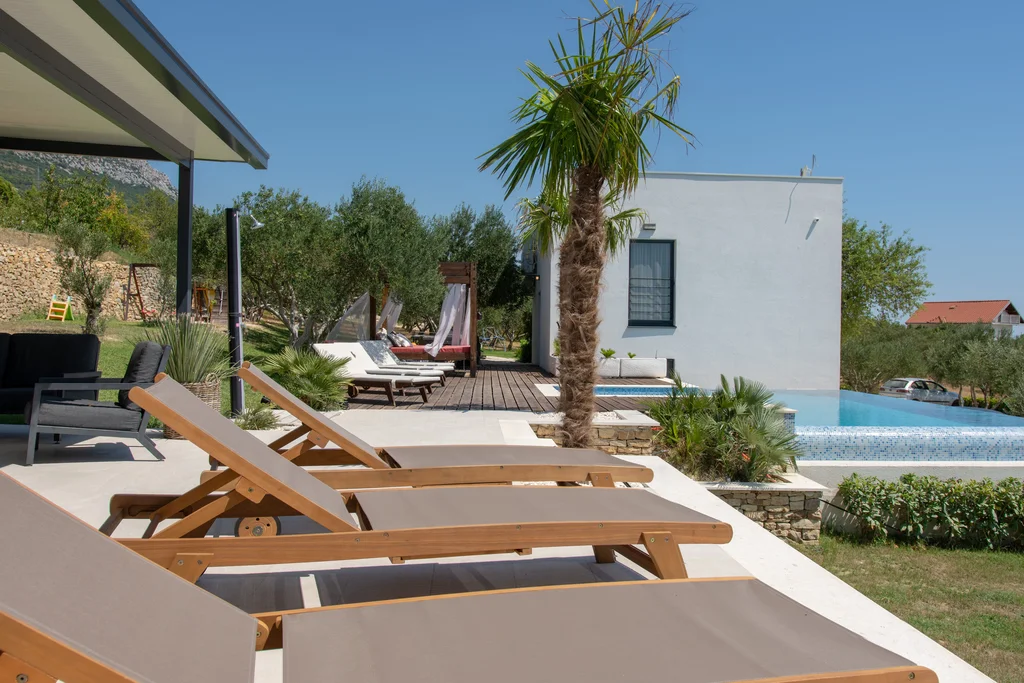 Private Villa Retreat with Pool in Kaštel Lukšić