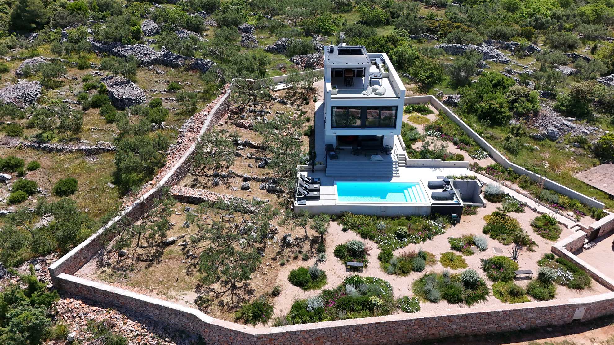 Villa Skysail with Heated Pool