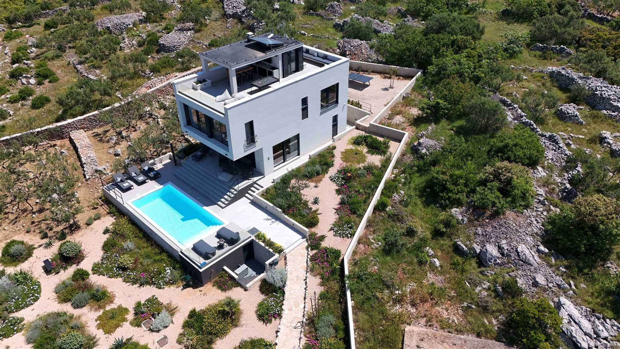 Villa Skysail with Heated Pool
