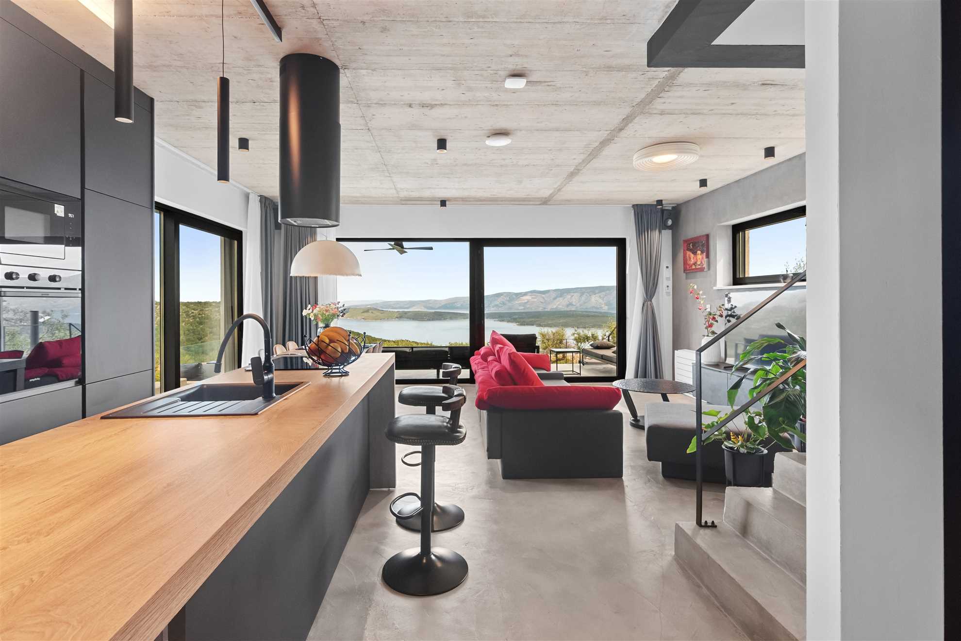 Villa Skysail with Heated Pool