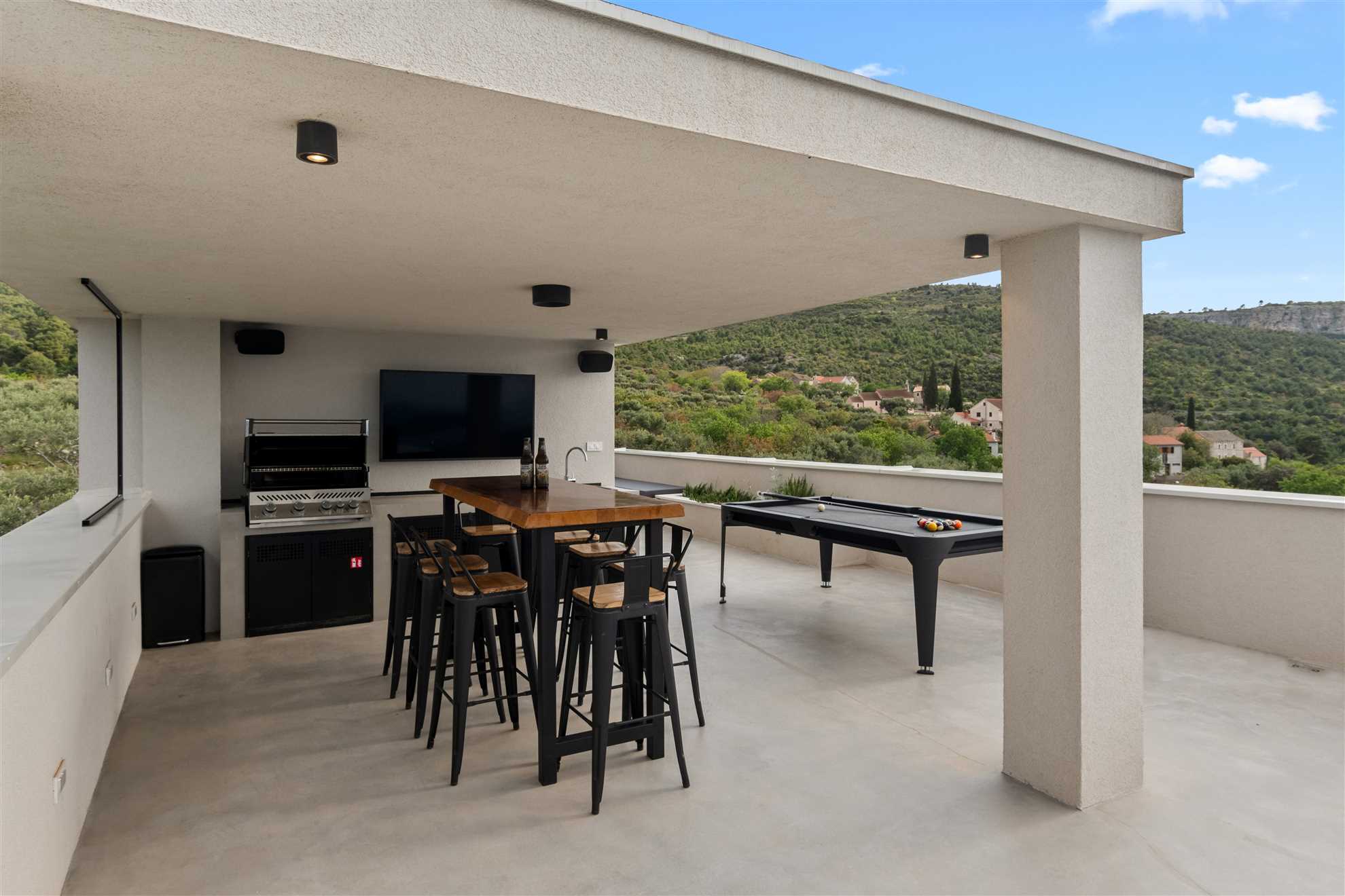 Villa Skysail with Heated Pool