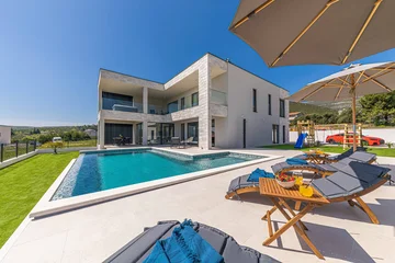Contemporary Villa with Pool and Jacuzzi in Kaštel Novi