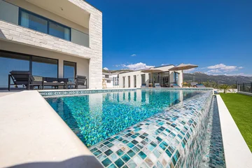 Contemporary Villa with Pool and Jacuzzi in Kaštel Novi