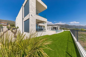 Contemporary Villa with Pool and Jacuzzi in Kaštel Novi